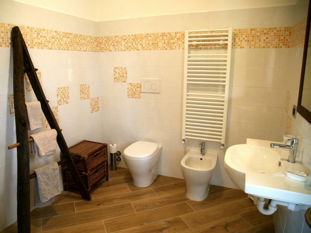 La Bella Dormiente B&B Castellamonte ภายนอก รูปภาพ