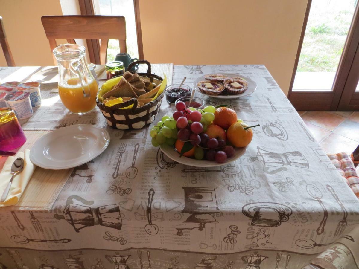 La Bella Dormiente B&B Castellamonte ภายนอก รูปภาพ